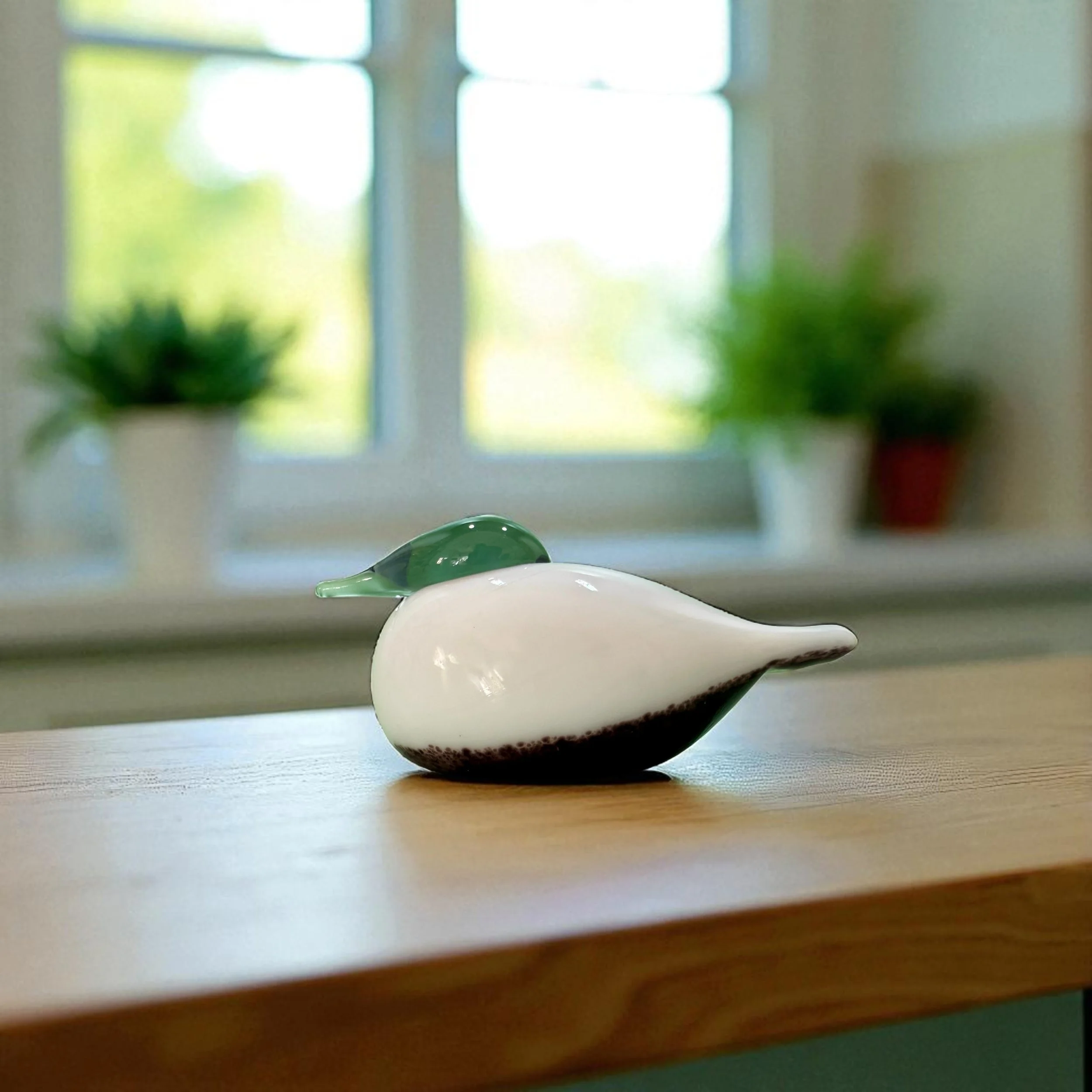 Oiva Toikka, Iittala, Small Smew, Birds by Toikka - DOVA Oiva Toikka, Iittala, Small Smew, Birds by Toikka - DOVA